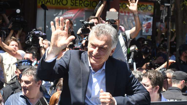 Los camaristas habilitaron "de manera excepcional" al expresidente Macri