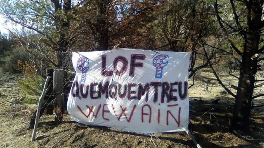 Acampe mapuche del Lof Quemquemtrew