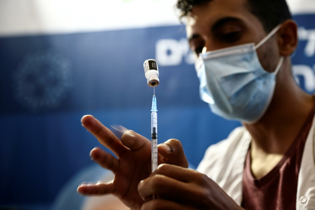 El Gobierno de la provincia de Buenos Aires envió hoy casi medio millón de turnos para para primera, segunda y tercera dosis de la vacuna Covid.