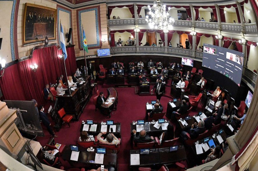Así juraron los 23 senadores electos de la provincia de Buenos Aires. 