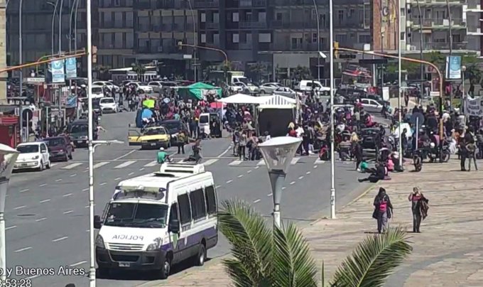 La protesta del Frente Piquetero en Mar del Plata. 