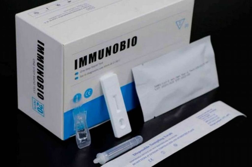 El quinto autotest Covid aprobado por la ANMAT estará disponible a partir del 20 de enero en las droguerías y farmacias de todo el país con el nombre de Immunobio.