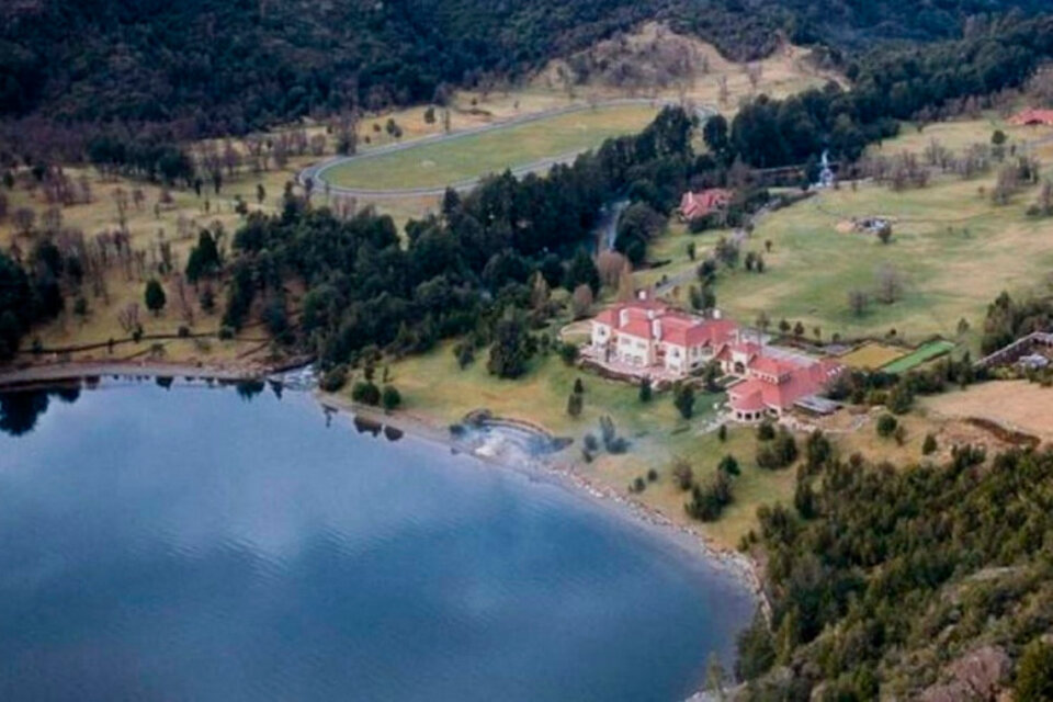 La mansión de Joe Lewis en el Lago Escondido. 