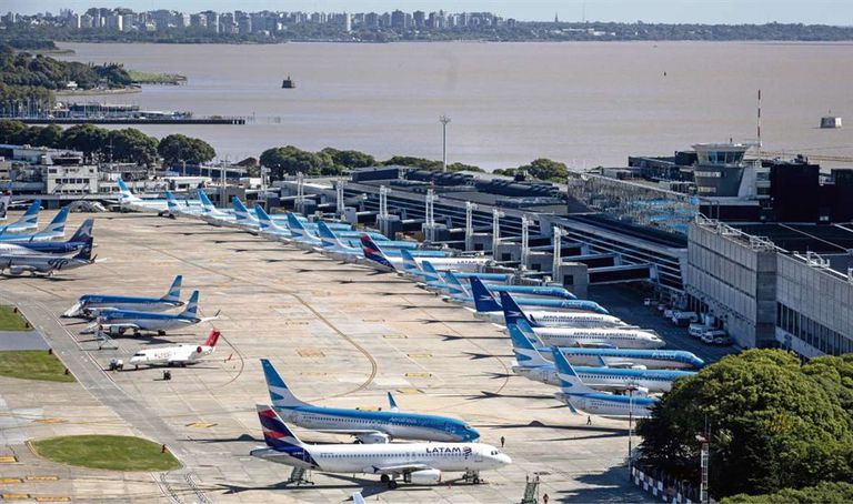Las nuevas rutas de Aerolíneas Argentinas hacia Brasil tendrán cuatro frecuencias semanales y todas saldrán desde Aeroparque.