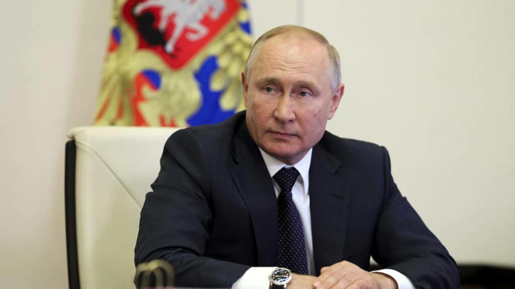 Putin subrayó que la resolución del conflicto era posible solo si los intereses de seguridad de Rusia "eran tomados en cuenta sin condición”.