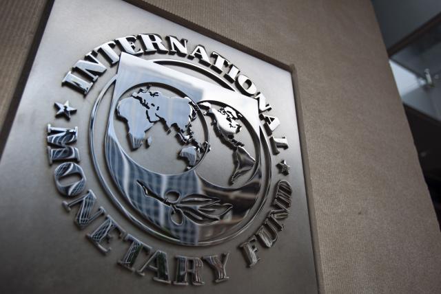 Acuerdo con el FMI: la primera revisión se adelantó para mayo.