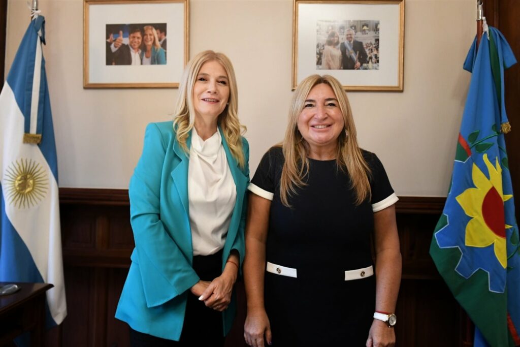 La vicegobernadora bonaerense, Verónica Magario, y la presidenta de la Federación Argentina de la Magistratura (FAM), Marcela Ruiz
