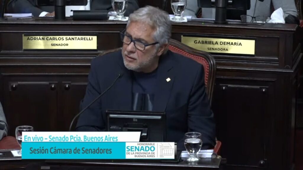 El senador del Frente de Todos José Luis Pallares defendió la Ley de Identidad de Origen.  