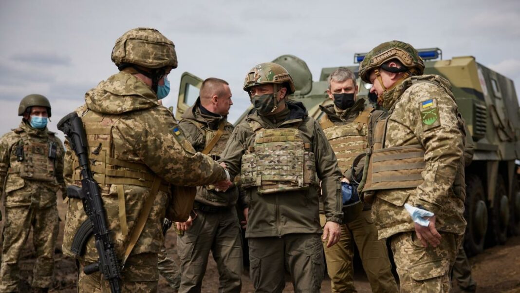 El Gobierno británico comunicó hoy que mandará más misiles a Ucrania tras los ataques de Rusia. El país dirigido por Vladímir Putin criticó la decisión inglesa.