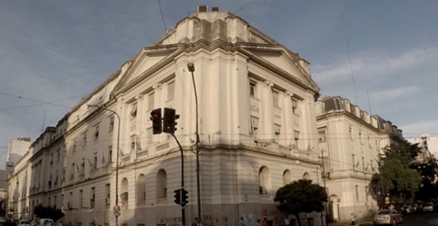  El Tesoro General de la provincia de Buenos Aires rescató hoy 12 mil millones de letras. 