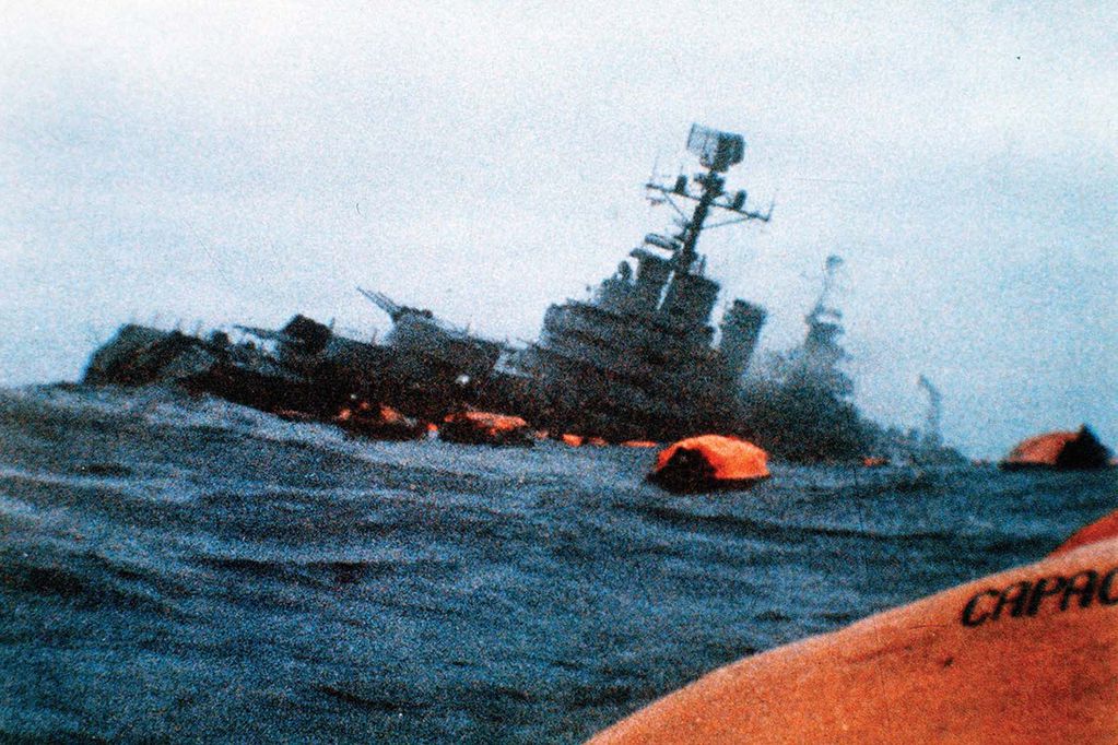 El hundimiento del ARA "General Belgrano" dejó 323 víctimas fatales hace 40 años en el Atlántico Sur.