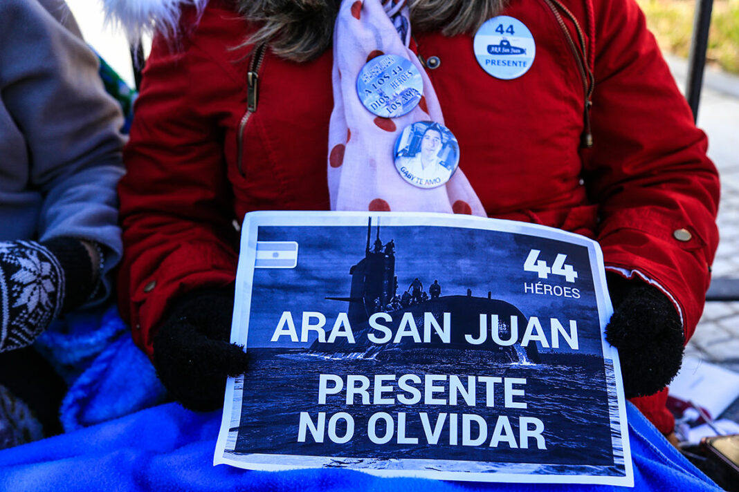 Familiares de víctimas del ARA San Juan criticaron al bloque de diputados nacionales de Juntos por el Cambio por el rechazo a un proyecto que busca proteger el área donde se halló el submarino hundido.