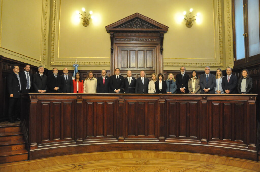 La composición del Consejo de la Magistratura pasará de 13 a 20 miembros.