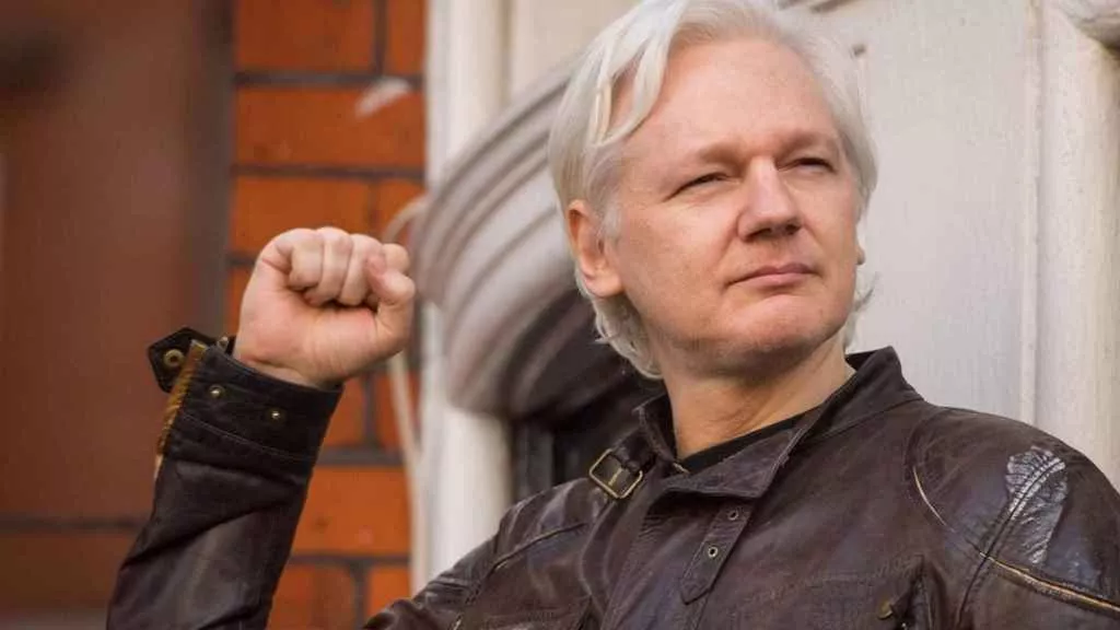 El fundador de WikiLeaks, Julian Assange, fue amenazado de luego de difundir información confidencial de los Estados Unidos.