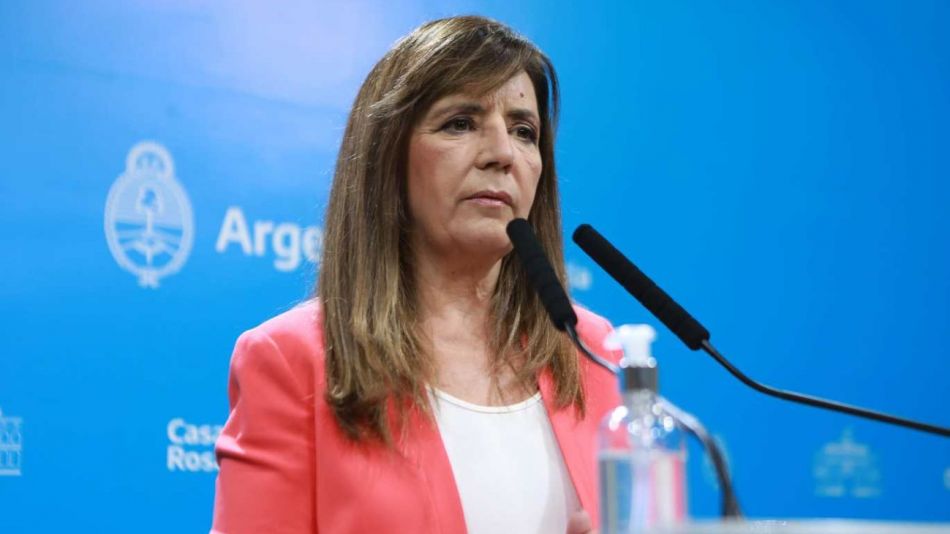 La portavoz de la Presidencia, Gabriela Cerruti, aseguró que “el Gobierno no tiene previsto aplicar un cepo o una restricción” a la compra de divisas.