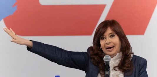 Cristina Kirchner dia de la bandera