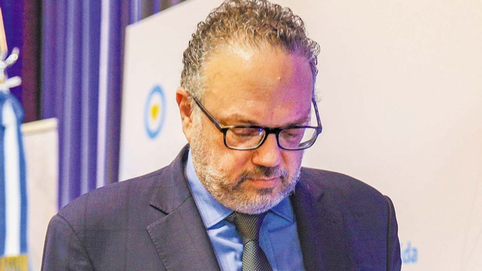 l presidente Alberto Fernández pidió la renuncia del ministro de Producción, Matías Kulfas, luego que se difundiera un off sobre irregularidades en el proceso de licitación