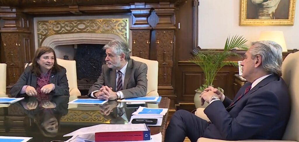 El ministro Daniel Filmus y la titular del Conicet, Ana Franchi, reunidos esta mañana con el presidente Alberto Fernández 