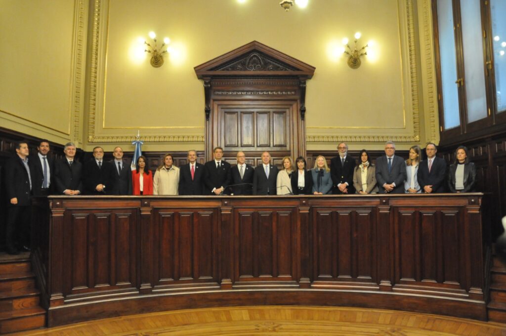 Los miembros del Consejo de la Magistratura debatirán hoy la composición de las comisiones. 