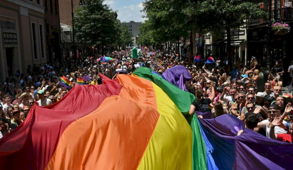 Como cada 28 de junio, la comunidad festeja el Día del Orgullo LGBTIQ+.