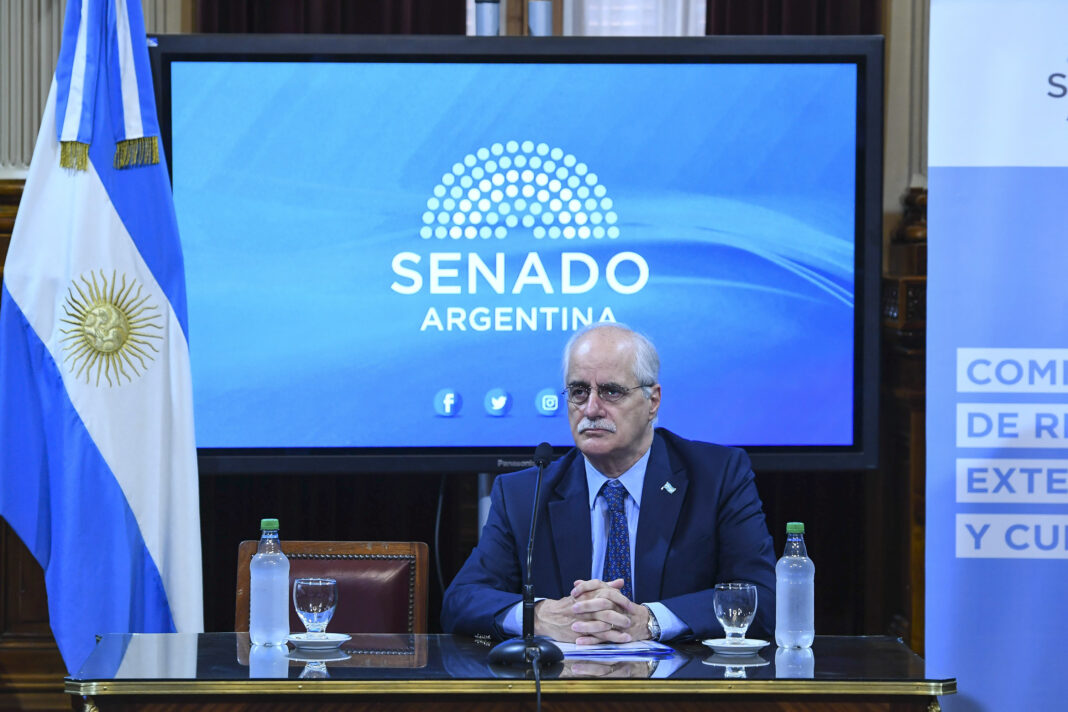 El titular de la cartera castrense nacional, Jorge Taiana, asistirá a la comisión de Defensa del Senado de la Nación con varios proyectos en agenda.
