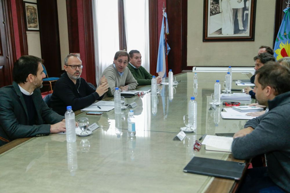 El gobernador bonaerense, Axel Kicillof, recibió esta mañana a intendentes del PRO en Casa de Gobierno.