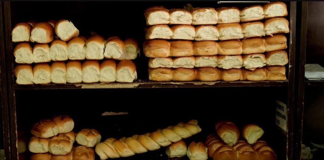 A causa de no recibir la harina de trigo subsidiada, los industriales panaderos precisaron que esto se trasladará al precio del pan durante la última semana de julio.