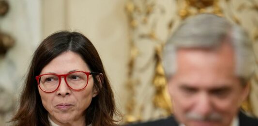 Alberto Fernández escuchará los primeros planes de acción de la ministra de Economía, Silvina Batakis. Una hoja plagada de urgencias.