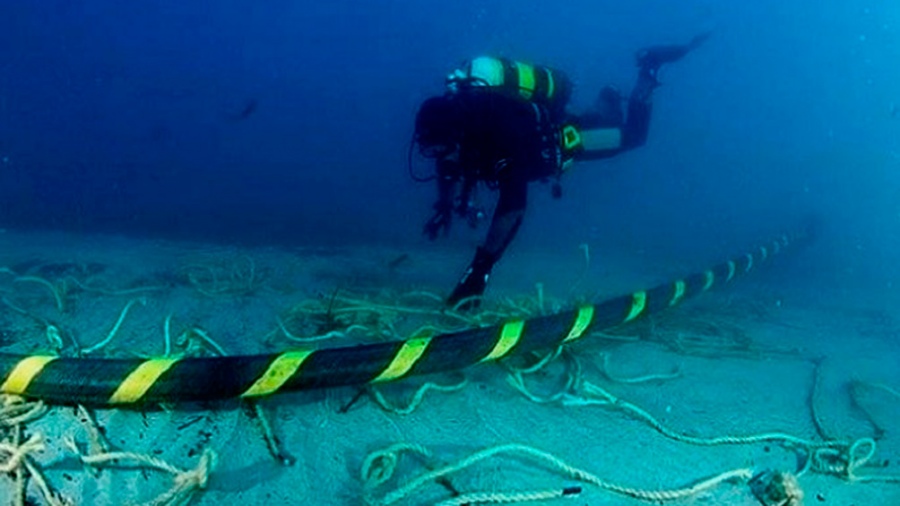 El cable de Internet más largo del mundo se instalará en el mar territorial argentino de Las Toninas.