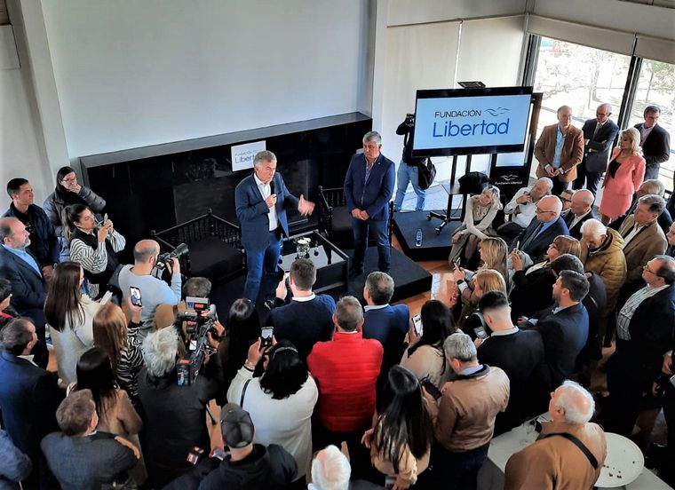 Mauricio Macri encabezó un encuentro partidario en la Fundación Libertad. 