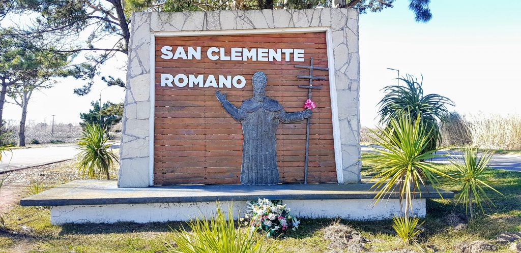 La senadora Flavia Delmonte busca que la tradicional celebración de San Clemente Romano sea declarada como fiesta provincial, para potenciar el turismo en La Costa.