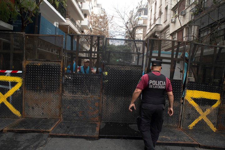 Cristina Kirchner criticó el operativo de seguridad montado por Horario Rodríguez Larreta en el barrio porteño de Recoleta. “Es la misma lógica que el partido judicial”, apuntó.