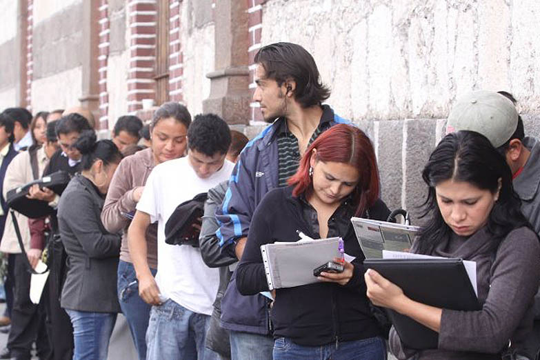 Según el informe del INDEC, las regiones que mostraron la mayor Tasa de desempleo fueron el Gran Buenos Aires y Pampeana, con 7,8% y 6,5%, respectivamente.