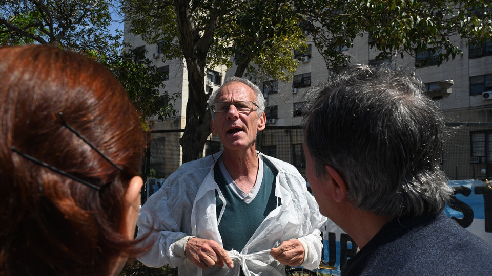 Este martes, el juez federal Daniel Rafecas procesó al manifestante que amenazó a Cristina Kirchner frente al Instituto Patria el 21 de julio pasado, Claudio Hertz.