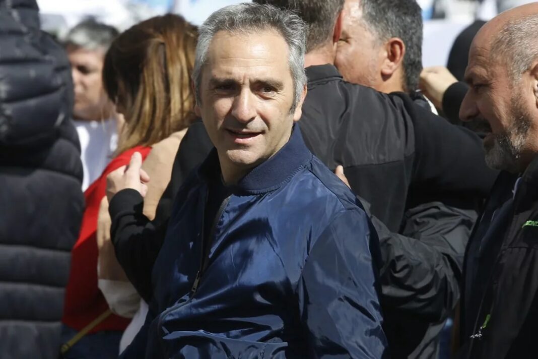 Andrés Larroque criticó a Alberto Fernández por no ponerse “a la cabeza” de la pelea contra la proscripción de Cristina Kirchner.