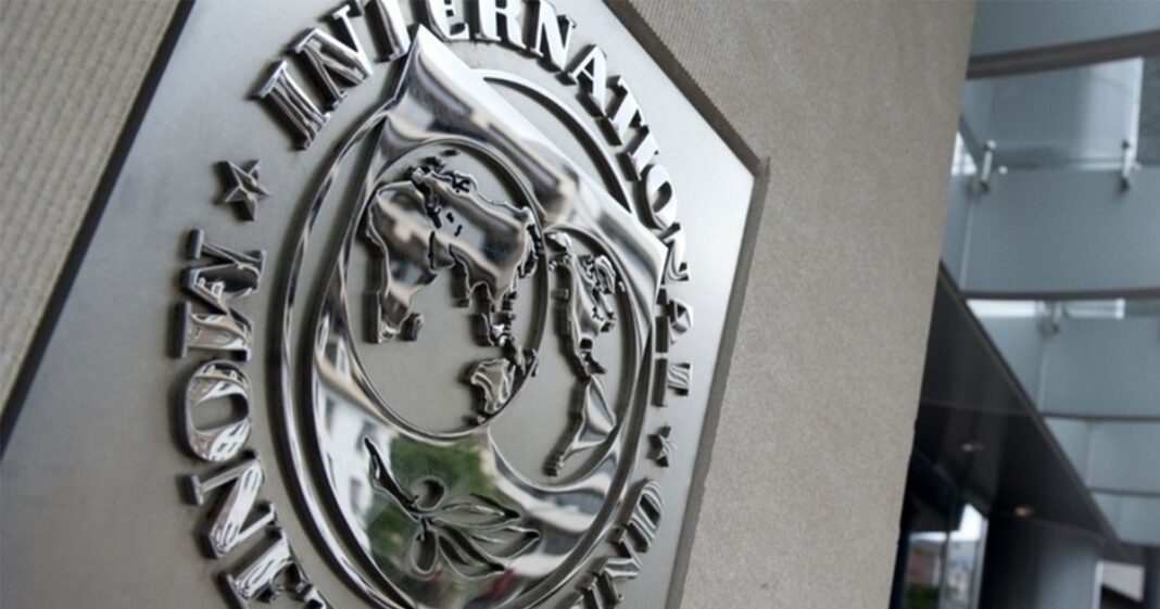 Este lunes una delegación argentina viajará a EEUU para asegurar el desembolso del FMI de US$ 5.800 millones antes de fin de año.