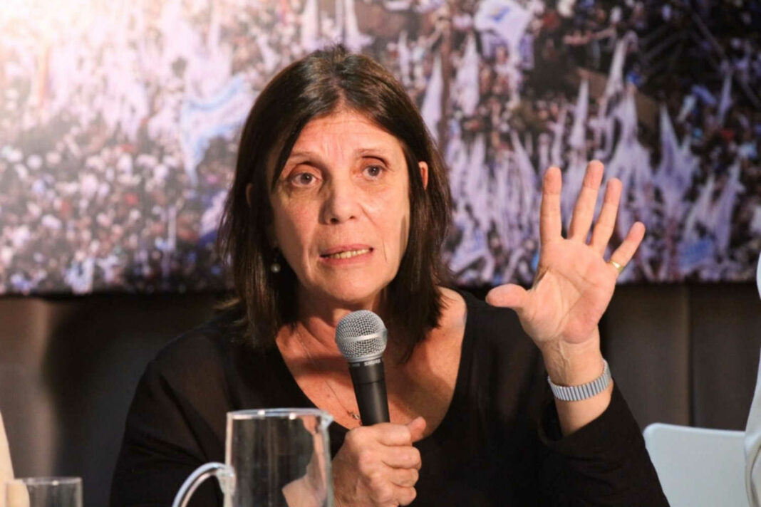 La senadora Teresa García dijo que la decisión de la vicepresidenta Cristina Kirchner de no ser candidata el año que viene dejó un agujero enorme.