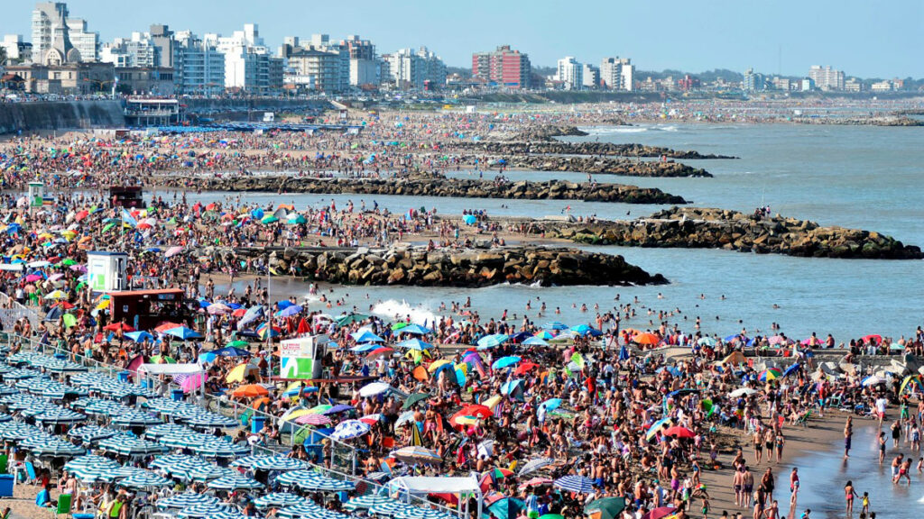 El Gobierno de Mar del Plata anticipa una muy buena temporada de verano en la ciudad.