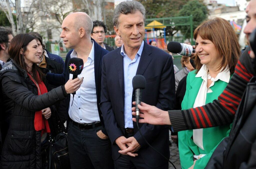 Previo a la reunión de la Mesa Nacional, Macri convocó a un grupo de referentes del Pro.