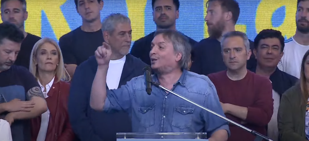 El presidente del Partido Justicialista de la provincia de Buenos Aires y diputado nacional, Máximo Kirchner, cruzó en su discurso de este sábado al Presidente de la Nación, Alberto Fernández.