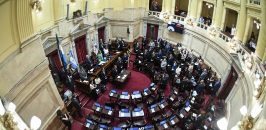 El Senado nacional sesionó este miércoles y convirtió en ley el Presupuesto 2023 sin la presencia de la oposición.
