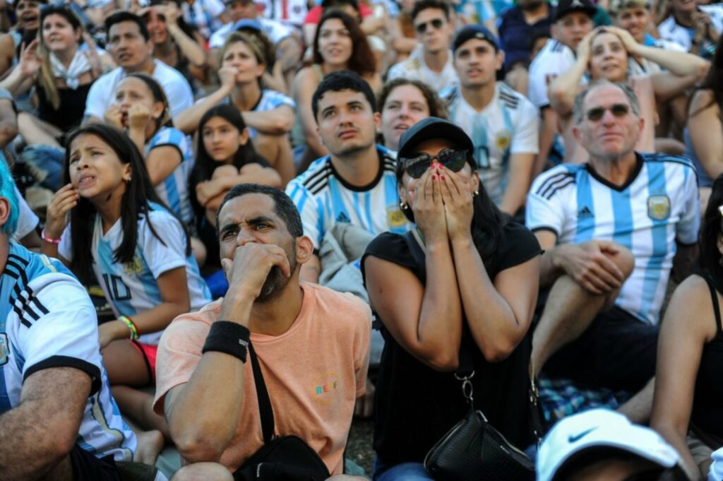 El partido de Argentina vs Croacia podrá verse en pantalla grande en los municipios bonaerenses de Pehuajó, San Vicente y Merlo.