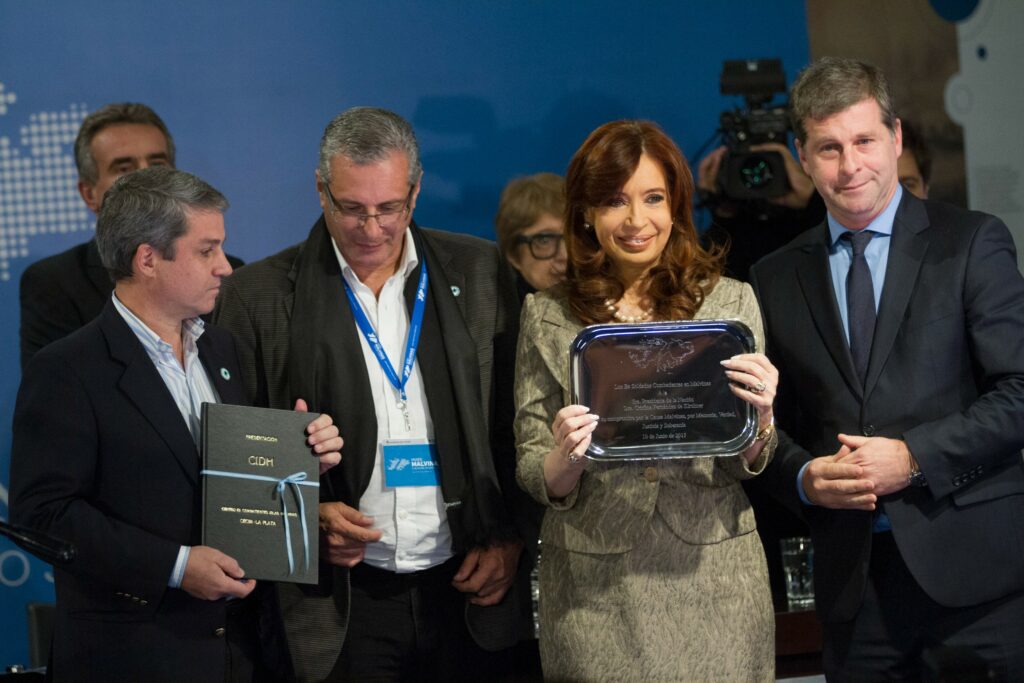 El secretario de Derechos Humanos del CECIM La Plata, Ernesto Alonso, recordó el atentado a la vicepresidenta Cristina Kirchner.