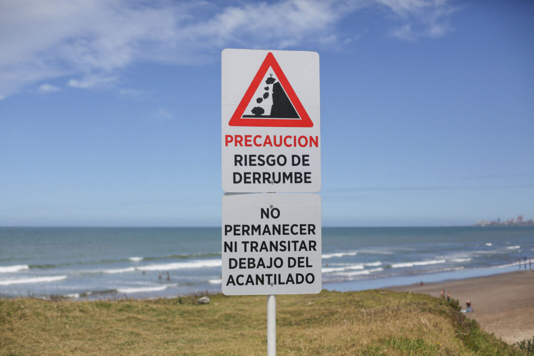 Luego de la muerte de un turista, la concejala Paula Mantero pidió al Ejecutivo de Mar de Plata obras de prevención en la zona de acantilados.