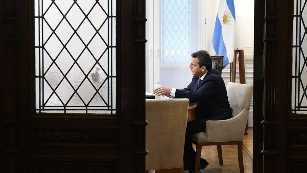 El ministro de Economía, Sergio Massa, obtuvo el visto bueno del Fondo Monetario Internacional (FMI) por la recompra de deuda externa.