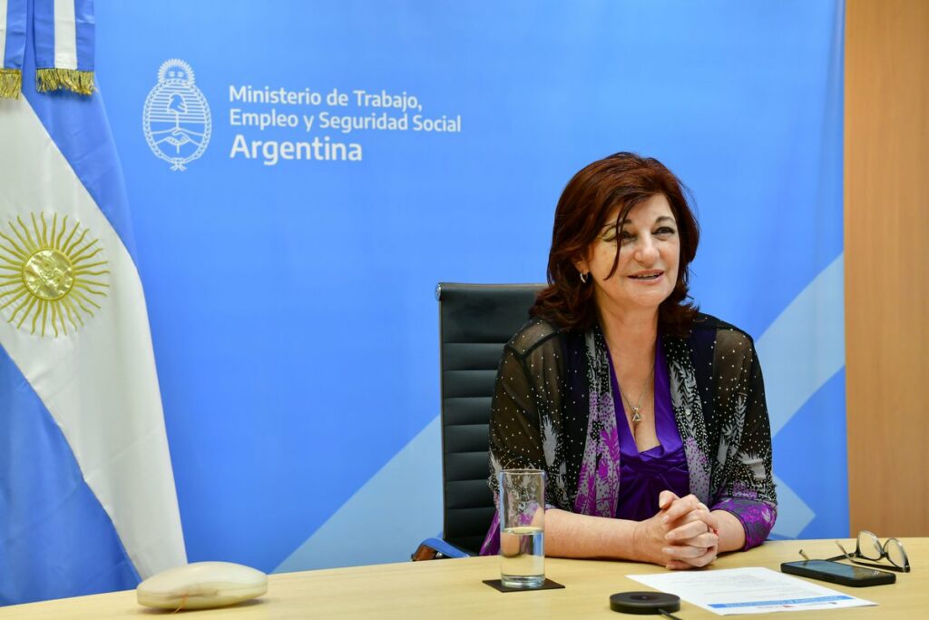 Raquel Olmos sostuvo que el objetivo del Gobierno nacional para este año es que las paritarias no superen el 60% anual.