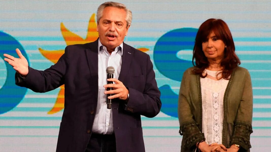 El presidente Alberto Fernández ultima detalles para convocar a la mesa política del Frente de Todos.