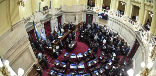 El Senado aprobó una de sus deudas, los tres pliegos de jueces en Rosario.