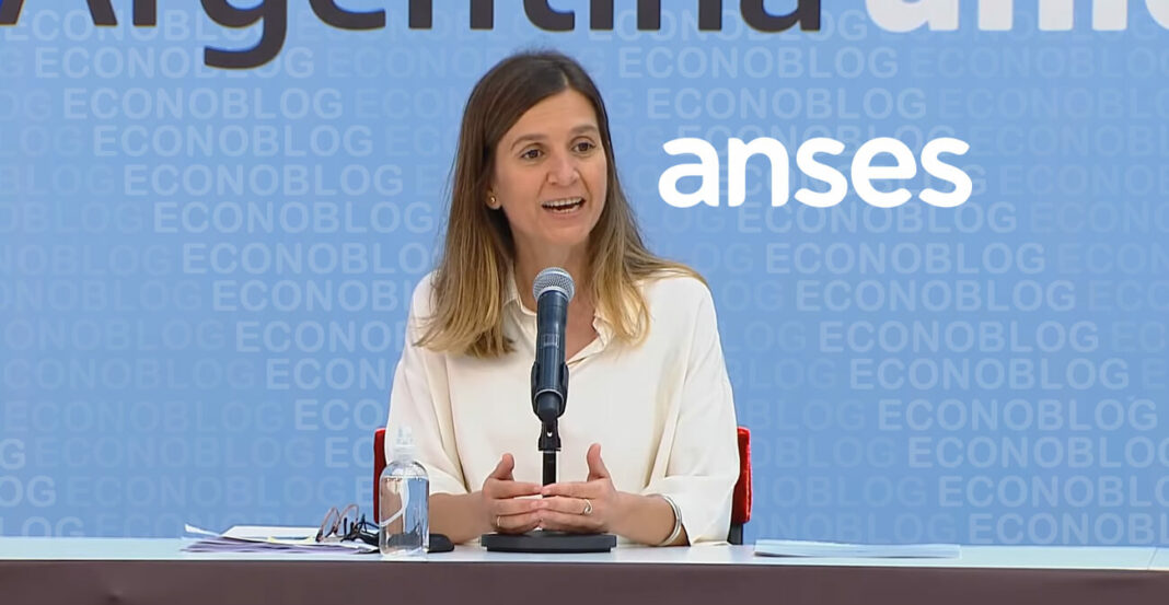 Fernanda Raverta dijo que la ANSES está trabajando para subir el tope de ingresos familiares a partir del cual se dejan de percibir las asignaciones familiares.