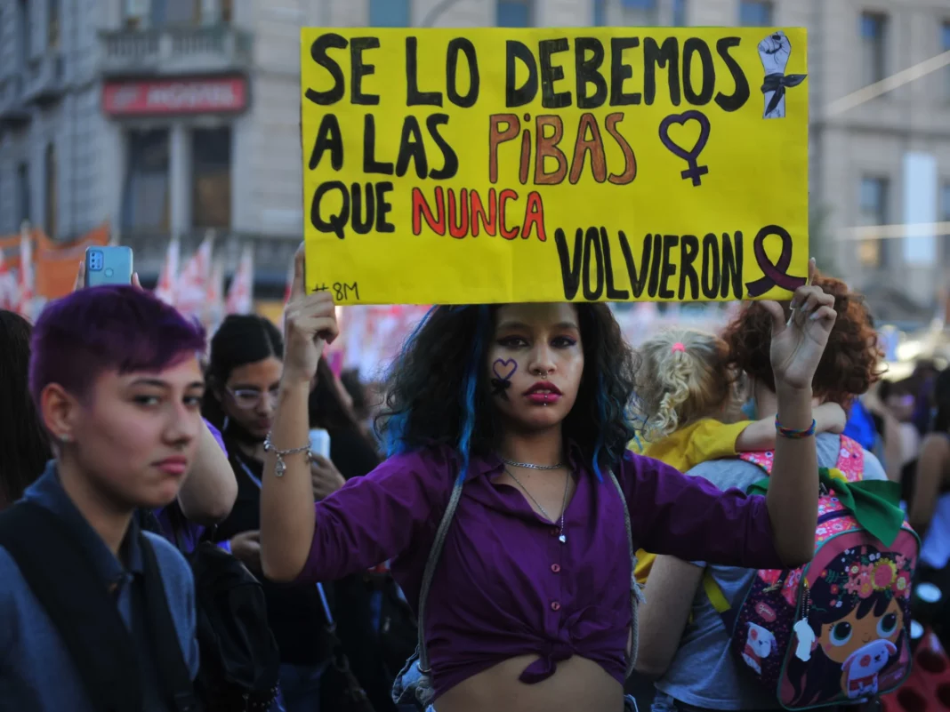 De 25 femicidios que ocurrieron en enero, 10 fueron en la provincia de Buenos Aires, según un informe del Observatorio Lucía Pérez.